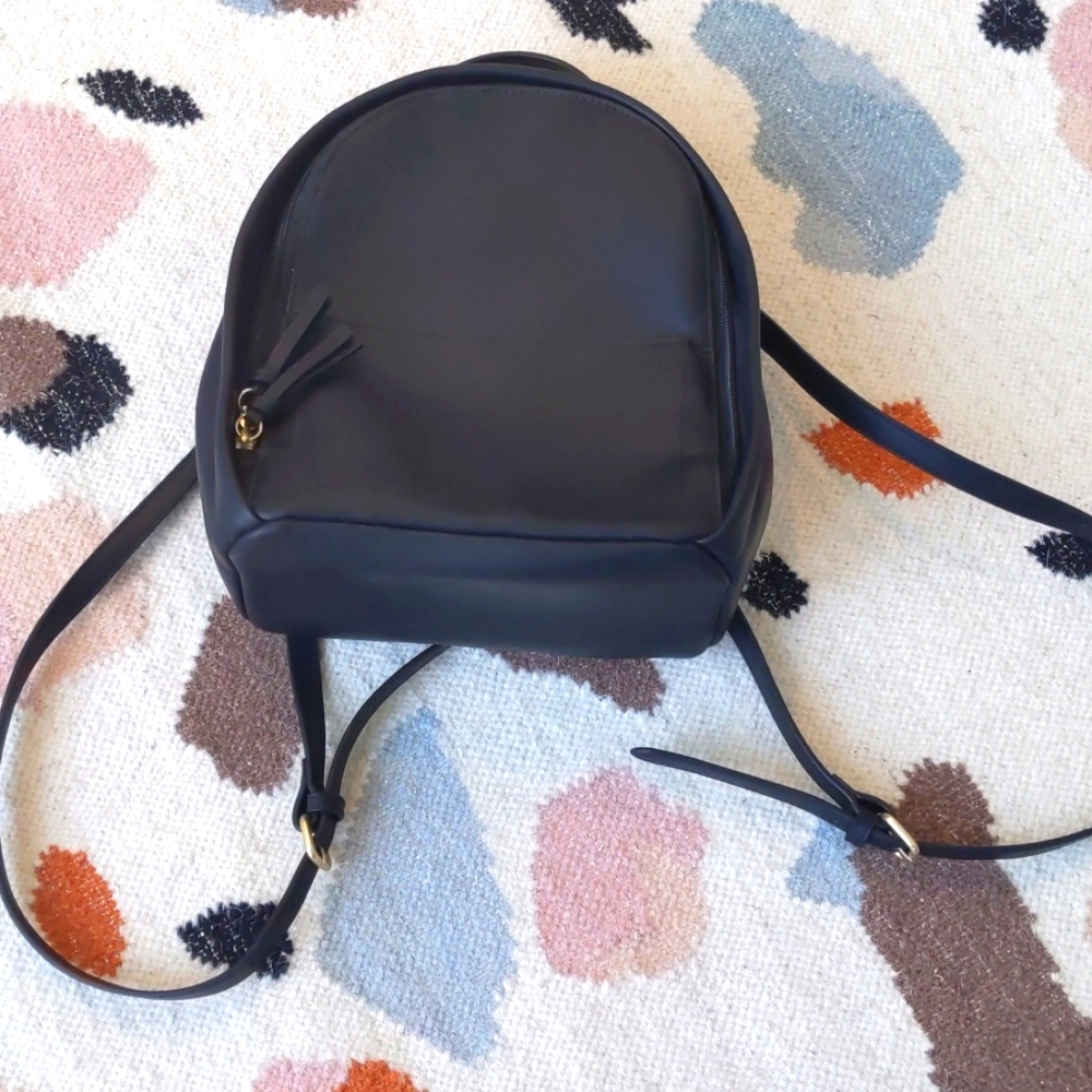 GAP mini backpack